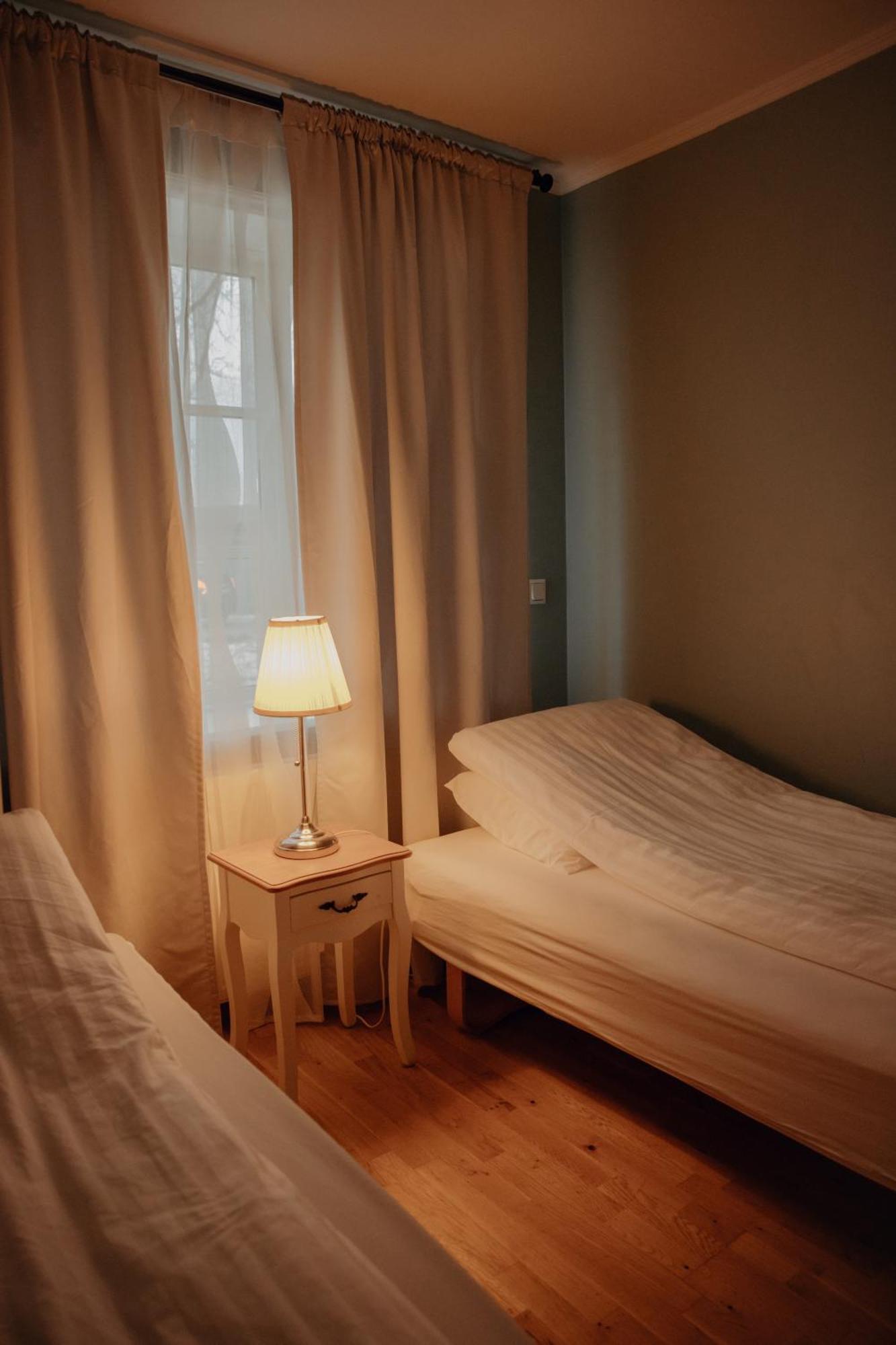 Gamli Skolinn Husavik Ngoại thất bức ảnh
